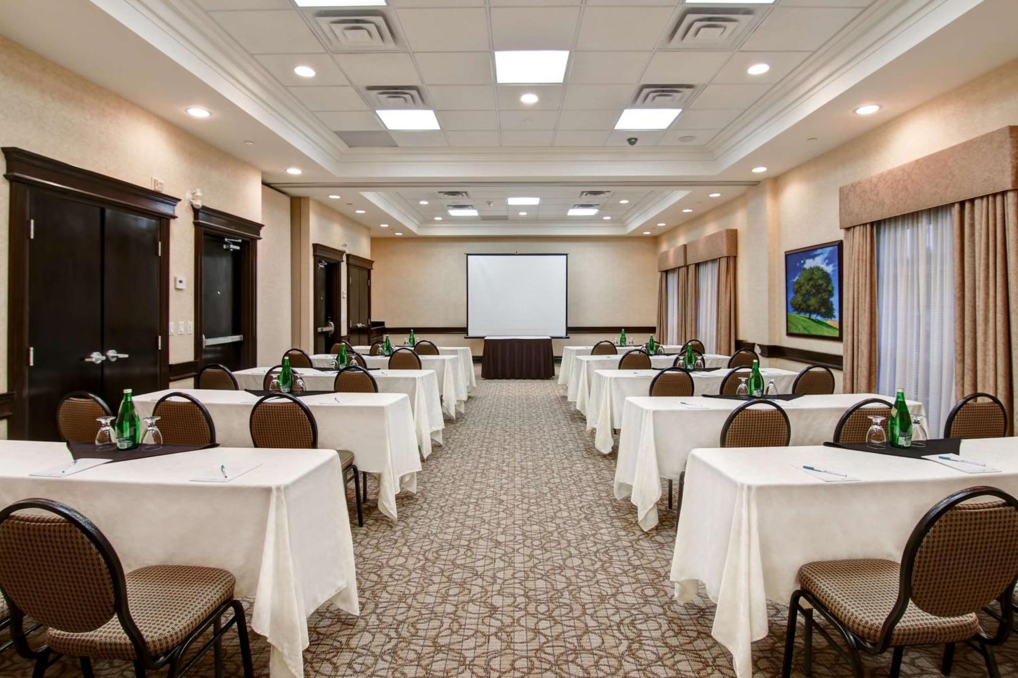 Homewood By Hilton Hotel Burlington
